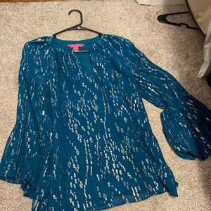 Lily Pulitzer size S Inky Tidal v neck blouse. No tags. Never worn. Flowy sleeve